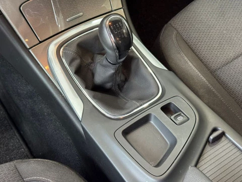 Opel Insignia Grand Sport Selective 1.6 CDTi Start & Stop Turbo D 100 kW (136 CV)