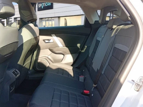 Citroën C4 Hybrid 145 ë-DCS6 Plus