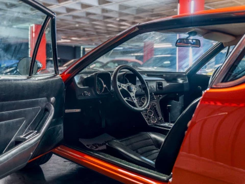 De Tomaso Pantera 1975