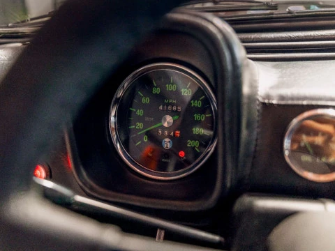 De Tomaso Pantera 1975