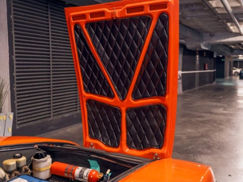 De Tomaso Pantera 1975