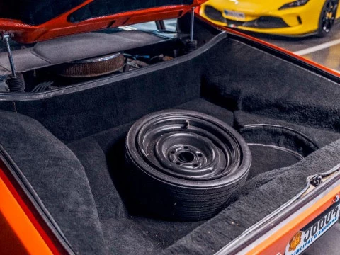 De Tomaso Pantera 1975