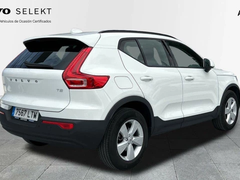 Volvo XC40 1.5 T2 MOMENTUM CORE AUTO 5P