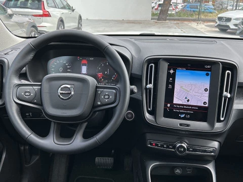 Volvo XC40 1.5 T2 MOMENTUM CORE AUTO 5P