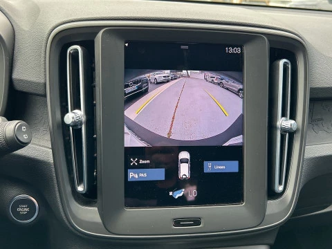 Volvo XC40 1.5 T2 MOMENTUM CORE AUTO 5P