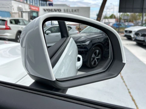 Volvo XC40 1.5 T2 MOMENTUM CORE AUTO 5P