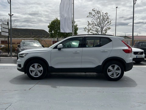 Volvo XC40 1.5 T2 MOMENTUM CORE AUTO 5P