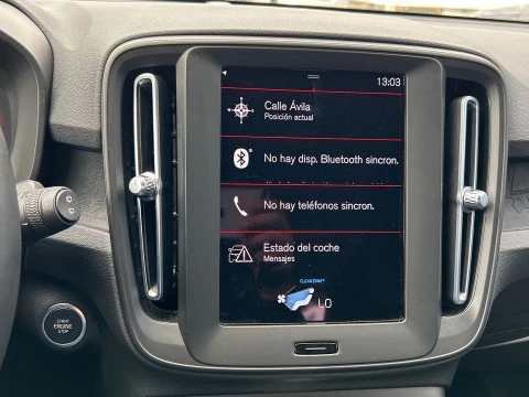 Volvo XC40 1.5 T2 MOMENTUM CORE AUTO 5P