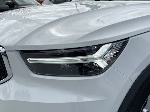 Volvo XC40 1.5 T2 MOMENTUM CORE AUTO 5P