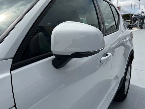 Volvo XC40 1.5 T2 MOMENTUM CORE AUTO 5P