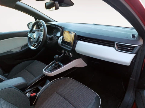 Renault Clio TECHNO E-TECH FULL HYBRID 140CV 5P