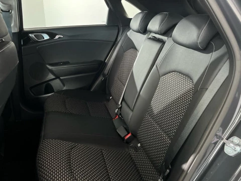 Kia Ceed 1.5 MHEV 103kW (140CV) Tech DCT