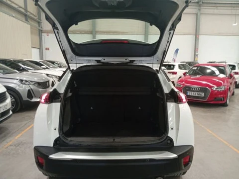 Peugeot 2008 Active BlueHDI 81kW (110CV)