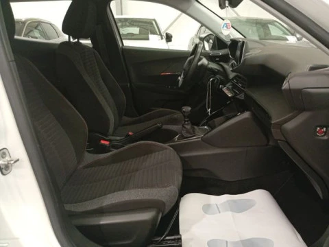 Peugeot 2008 Active BlueHDI 81kW (110CV)