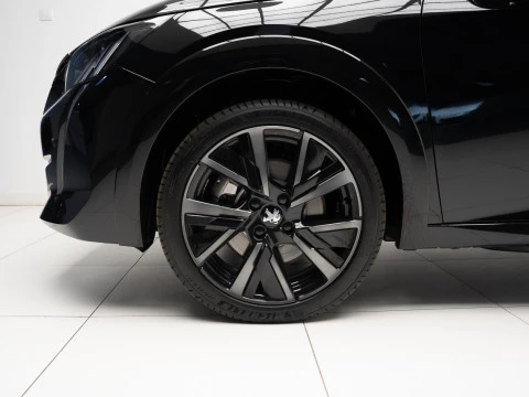 Peugeot e-208 GT Eléctrico 100 kW (136CV)