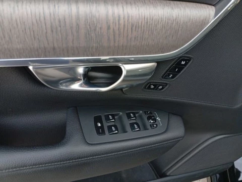 Volvo V90 2.0 T8 AWD Recharge Inscription Auto