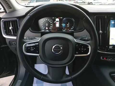 Volvo V90 2.0 T8 AWD Recharge Inscription Auto