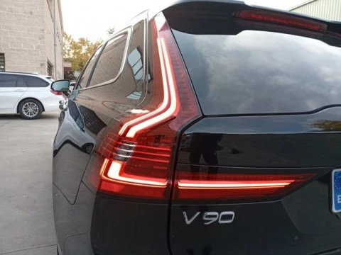 Volvo V90 2.0 T8 AWD Recharge Inscription Auto