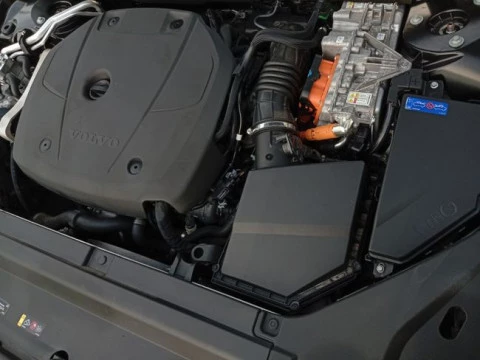 Volvo V90 2.0 T8 AWD Recharge Inscription Auto