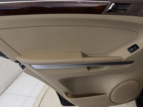 Mercedes-Benz M-CLASS CLASE ML 280 CDI 5P