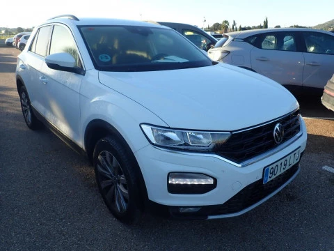 Volkswagen T-Roc Advance 1.0 TSI 81kW (110CV)