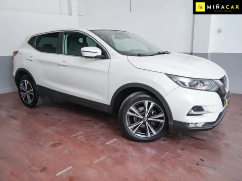 Nissan Qashqai DIG-T 140 N-Connecta 103 kW (140 CV)