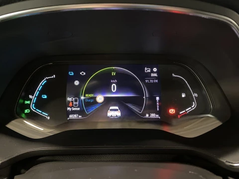 Renault Captur  Hibrido  E-TECH Hibrido Zen Fast Track 105kW