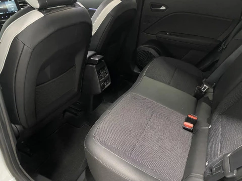 Renault Captur  Hibrido  E-TECH Hibrido Zen Fast Track 105kW