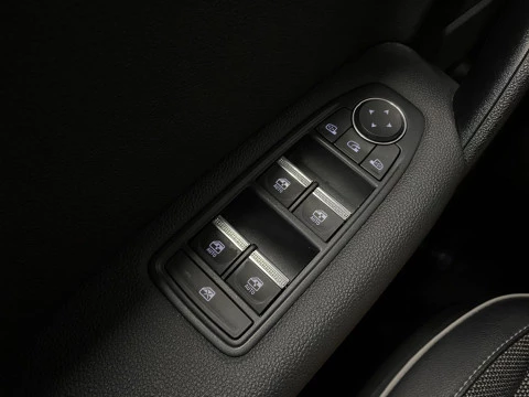 Renault Captur  Hibrido  E-TECH Hibrido Zen Fast Track 105kW