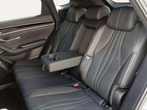 BYD SEAL U DM-i Comfort 160 kW (218 CV)