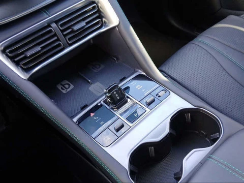 BYD SEAL U DM-i Comfort 160 kW (218 CV)