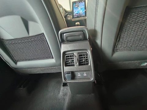 Renault Captur techno Eco-G 100cv (74 kW)