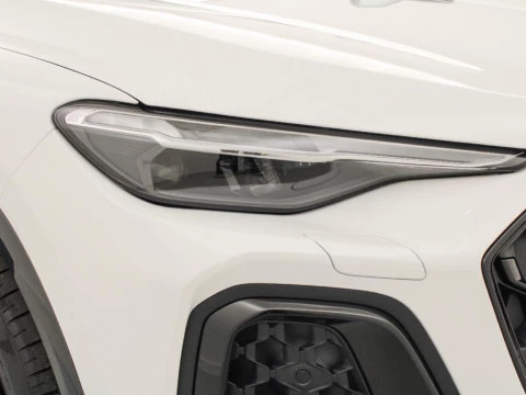 Audi Q5 2.0 E-HYBRID 220KW BLACK LINE S TR QUAT 299 5P