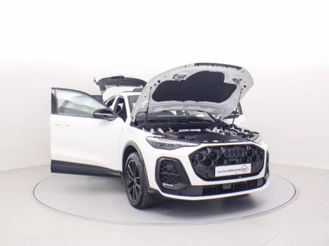 Audi Q5 2.0 E-HYBRID 220KW BLACK LINE S TR QUAT 299 5P