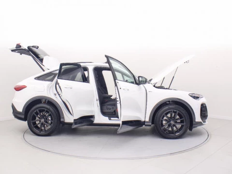 Audi Q5 2.0 E-HYBRID 220KW BLACK LINE S TR QUAT 299 5P