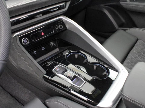 Audi Q5 2.0 E-HYBRID 220KW BLACK LINE S TR QUAT 299 5P