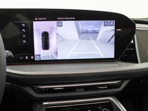 Audi Q5 2.0 E-HYBRID 220KW BLACK LINE S TR QUAT 299 5P