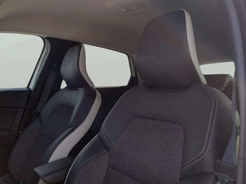 Renault Captur  E-TECH Hibrido Zen Fast Track 105kW