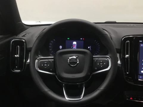 Volvo XC40 XC40 ULTRA B3 MILD HYBRID GASOLINA
