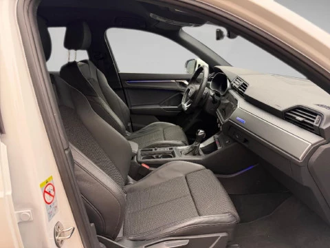 Audi Q3 2.0 35 TDI S TRONIC S LINE 150CV 5P