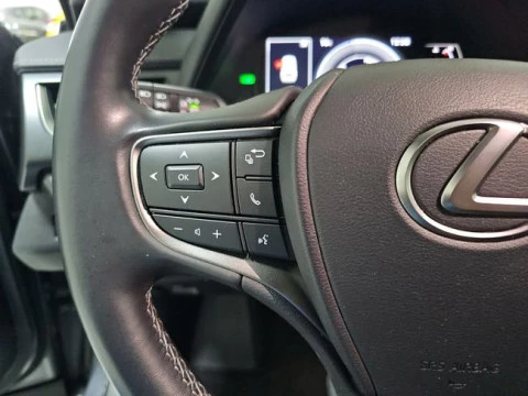 Lexus UX 2.0 250h Business