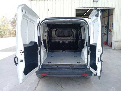 Fiat Doblò Cargo SX 1.6 Mjet 77kW (105CV)