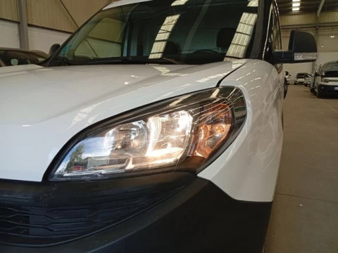 Fiat Doblò Cargo SX 1.6 Mjet 77kW (105CV)