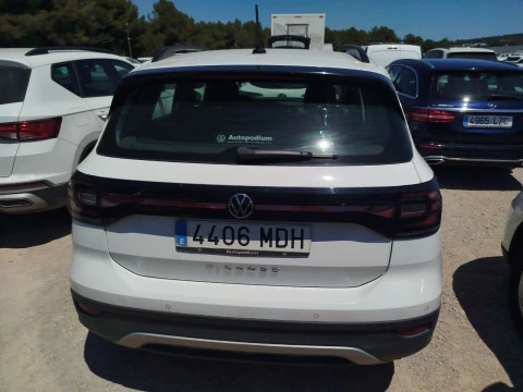 Volkswagen T-Cross Advance 1.0 TSI 81kW (110CV)