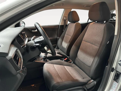 Kia Stonic 1.0 T-GDi 74kW (100CV) MHEV MT Concept