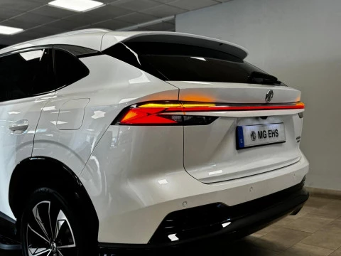 MG EHS 1.5T-GDI PHEV Luxury