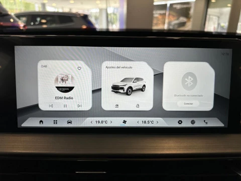 EBRO S400 1.5 DHE HEV Excellence CVT