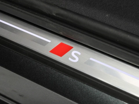 Audi A6 AVANT S LINE E-TRON PERFORMANCE 270,00 KW 94,9 KWH