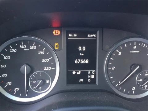 Mercedes-Benz Vito 116CDI AT 120kW Tourer Pro Larga