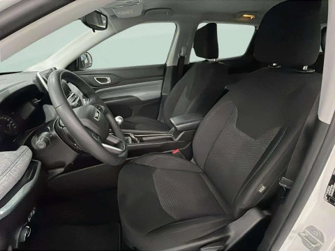 Jeep Compass 1.3 GSE 96KW LONGITUDE FWD 130 5P